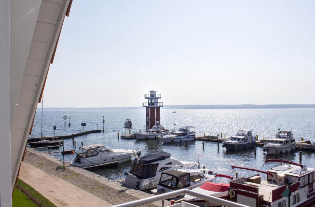Plau am See Apartment | 4 Zimmer Maisonette 3 Balkone Haus 7 A 6
