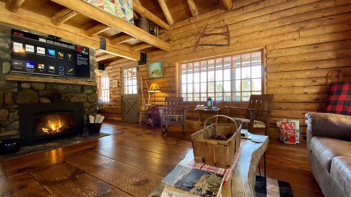 Corea Cabin | 40 Acre Forested Privacy w/Deeded Beach Access Near Acadia Schoodic