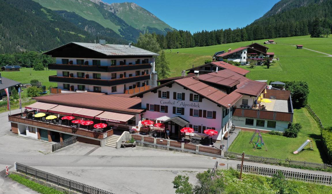 Bach Hotel | 40 m² Hotel ∙ 1 bedroom ∙ 2 guests
