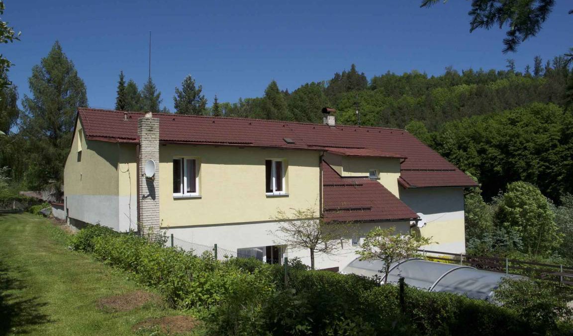 Bohdikov House | 400 m² House ∙ 7 bedrooms ∙ 32 guests