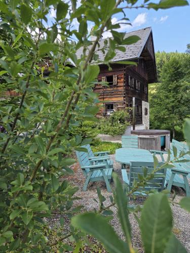 Bad Goisern House | 400 year old wooden house