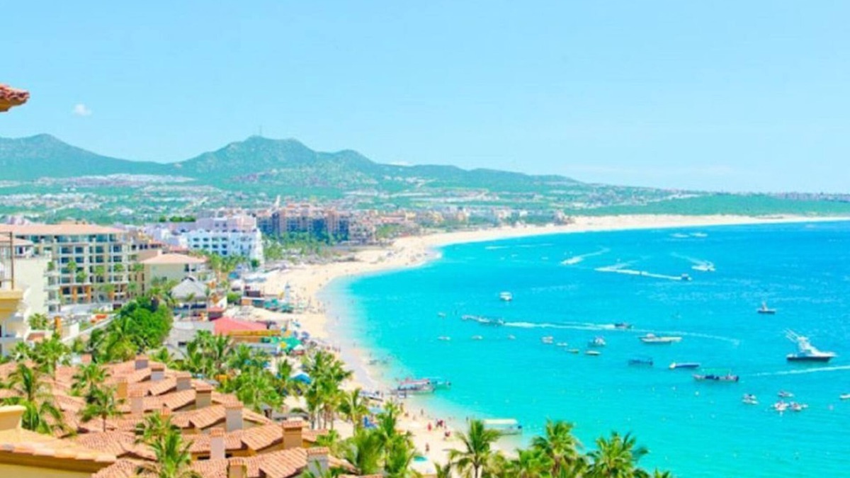 El Medano Ejidal Resort | 4000 Sq.' 4 BR, 4 1/2 bath with sweeping Ocean views from every room!
