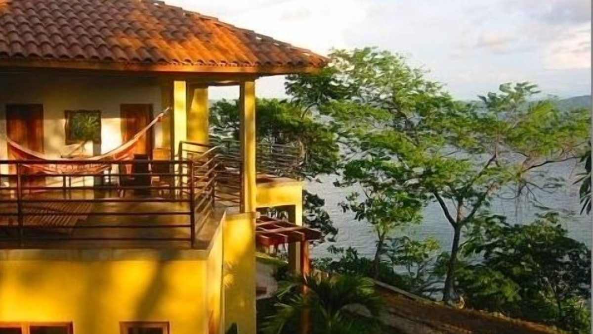 Rivas House | 4000 Square Foot Luxury Beachfront Villa with Infinity Pool