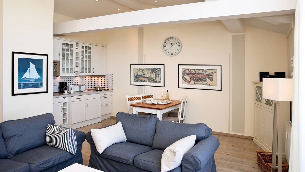 Kuhlungsborn Ost Apartment | (408) 3- room apartment -direct lake view - apartment house Atlantik