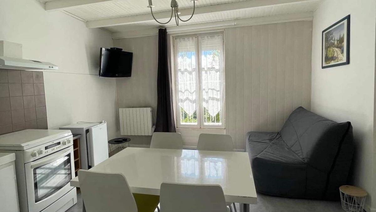 Les Mees Apartment | 40m2 furnished classified 2 ** bright Les Mées 04190