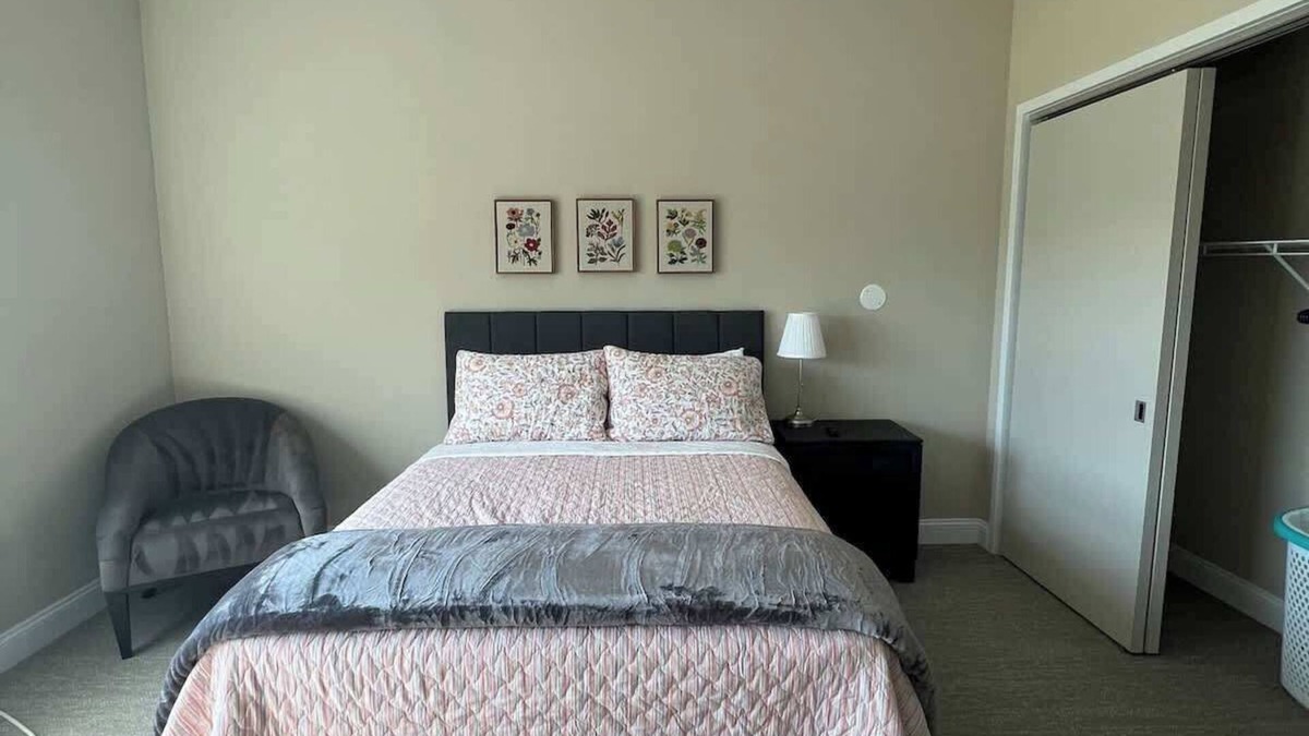 Morgan Apartment | 410 Modern Brand New Studio Apartment