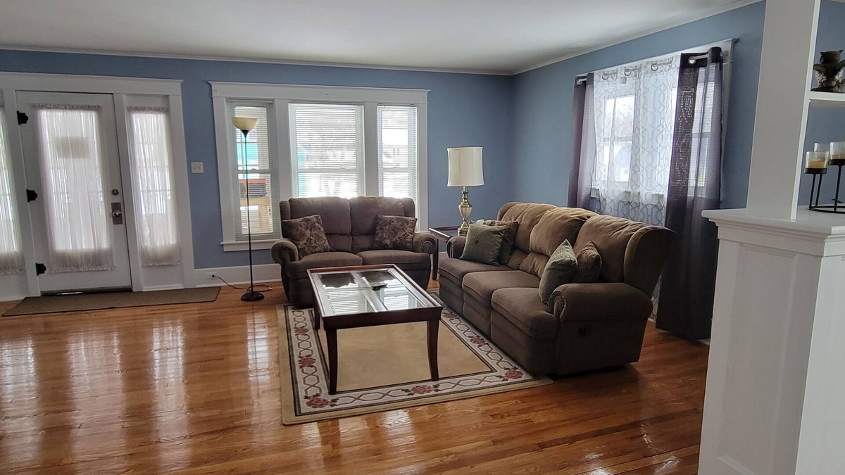 Owosso House | 413 Finley Carriage