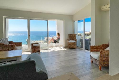 Salema Apartment | 414 Casa Colina Mar