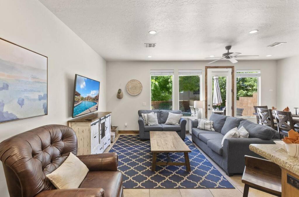 Washington House | 4178Escape to Coral Ridge2 PS4-pros, Lazy Boys, Games, and More!