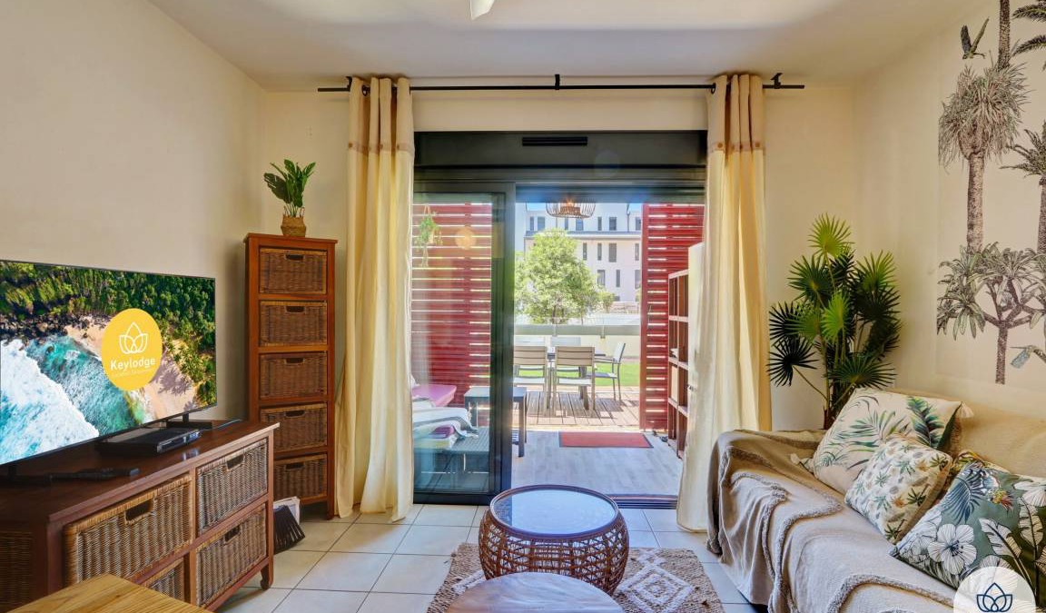 Saint-Pierre Apartment | 42 m² Apartment ∙ 1 bedroom ∙ 4 guests