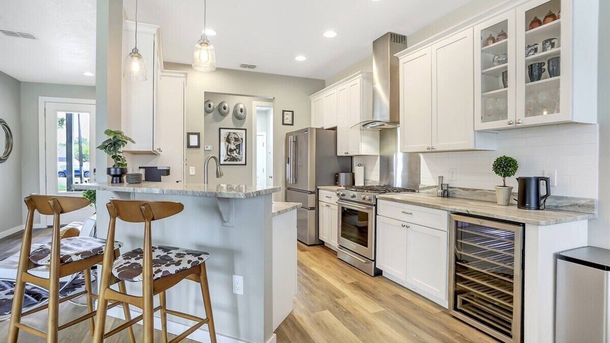 Orlando House | 4313 Lake House by UFC