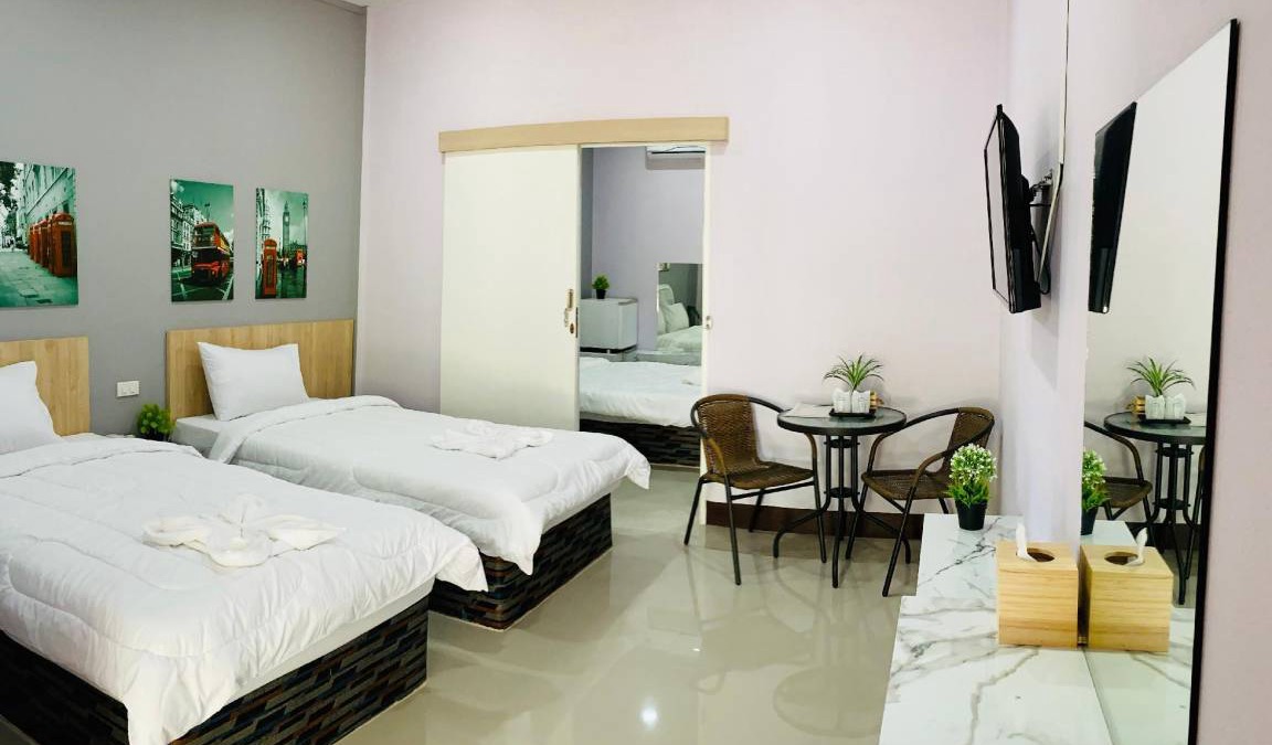 Suphan Buri Hotel | 44 m² Hotel ∙ 2 bedrooms ∙ 4 guests