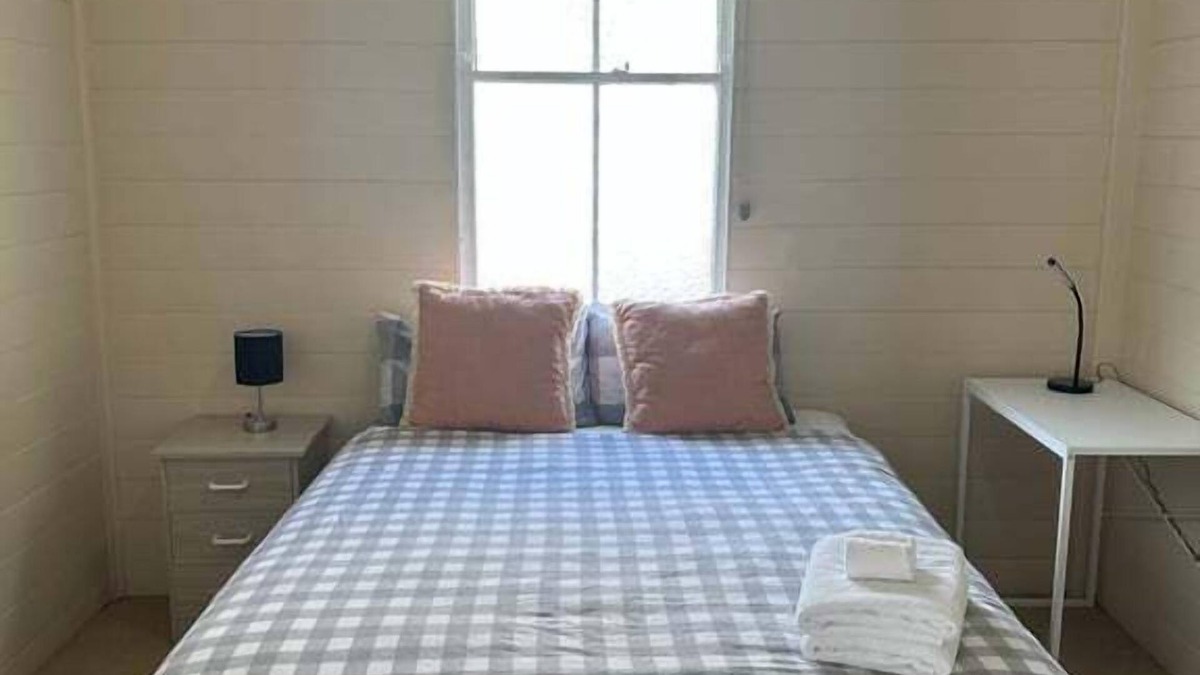 Rockhampton House | 45 Kent Street Room C - Rockhampton