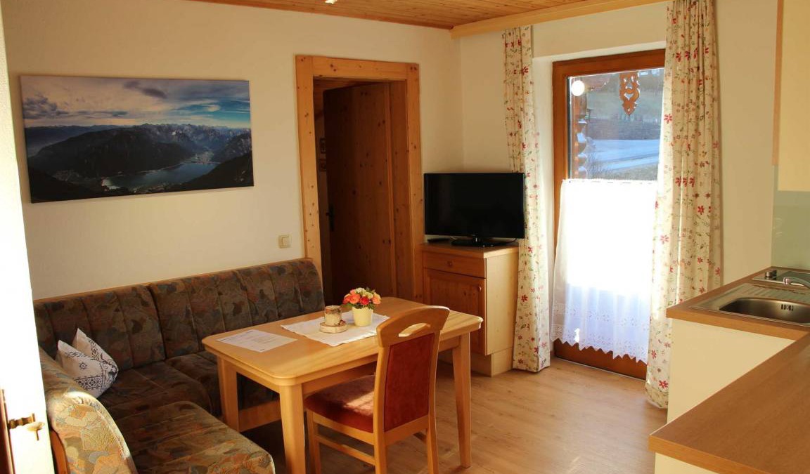 Schwaz Apartment | 45 m² Apartment ∙ 2 bedrooms ∙ 4 guests