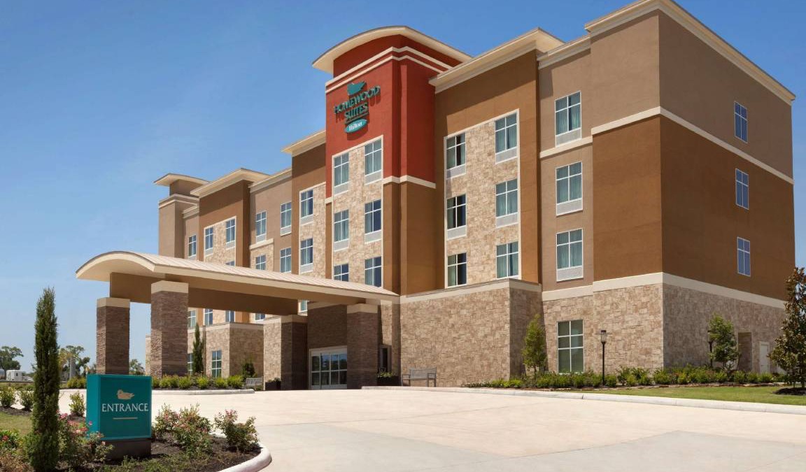 Spring Hotel | 45 m² Hotel ∙ 2 bedrooms ∙ 127 guests