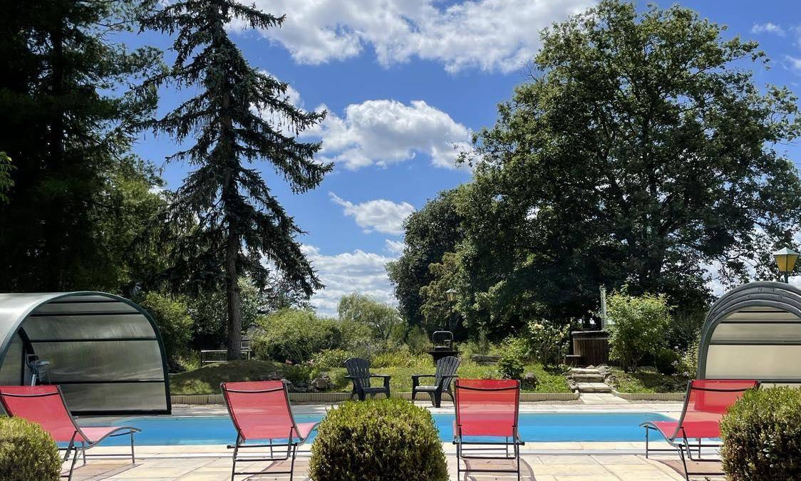 Montberthault House | 45 m² House ∙ 2 bedrooms ∙ 4 guests