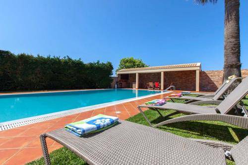 Mytikas Villa | 450 m² Villa ∙ 5 bedrooms ∙ 12 guests
