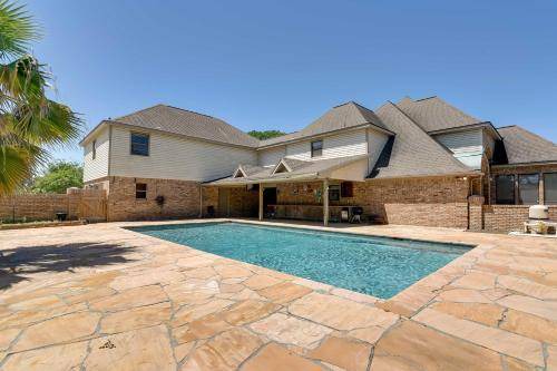 Texas City House | 455 m² House ∙ 4 bedrooms ∙ 10 guests