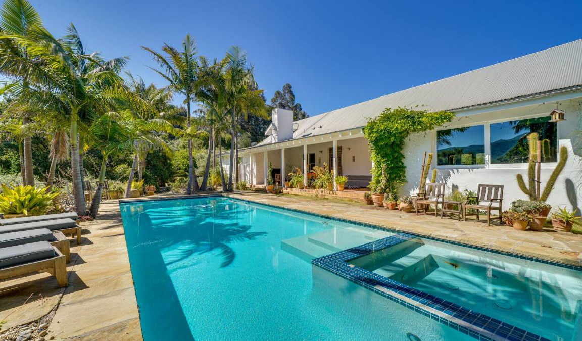 Carpinteria House | 464 m² House ∙ 4 bedrooms ∙ 7 guests