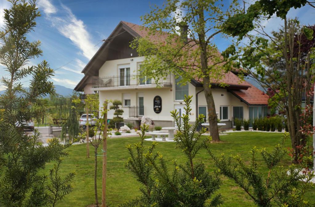 Radovljica Apartment | 47 Heaven Luxury House