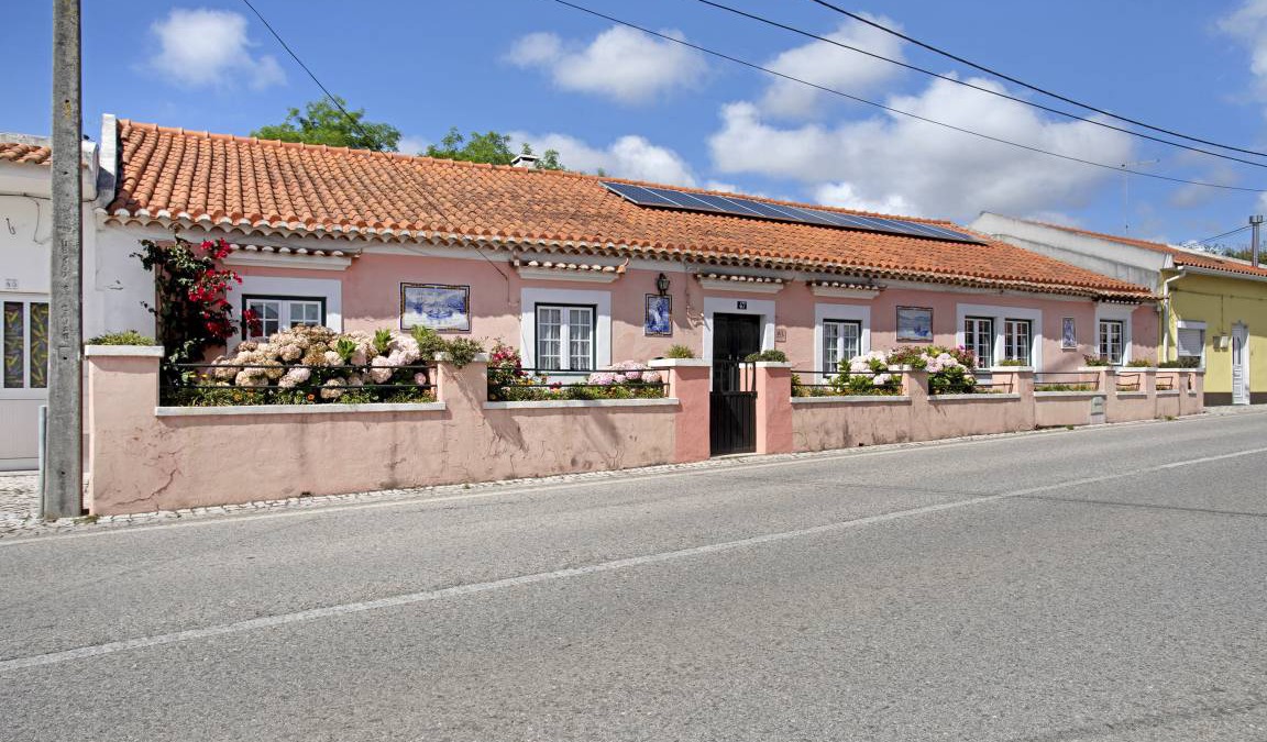Alcobaca House | 484 m² House ∙ 5 bedrooms ∙ 11 guests