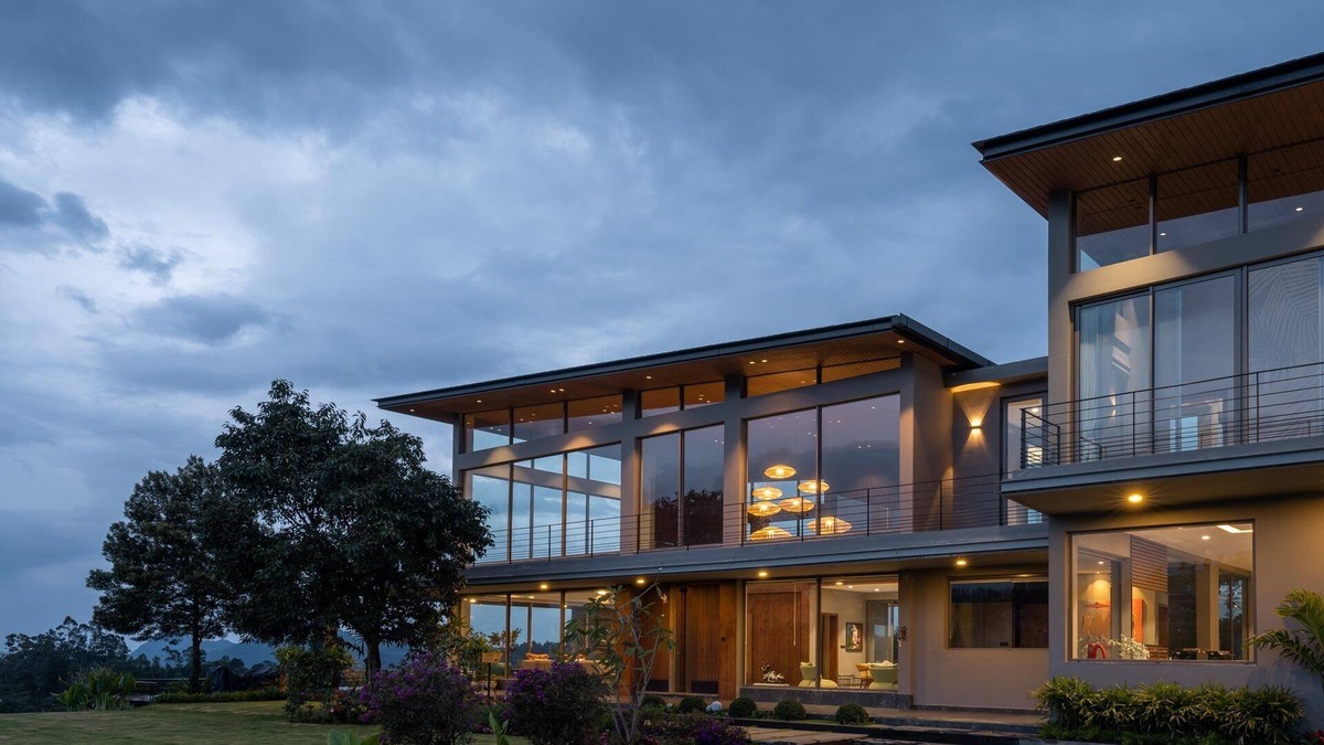 Coonoor Villa | 4B-CASA CRYSTAL-COONOOR · A glamorous 4 B/R Villa with gorgeous views