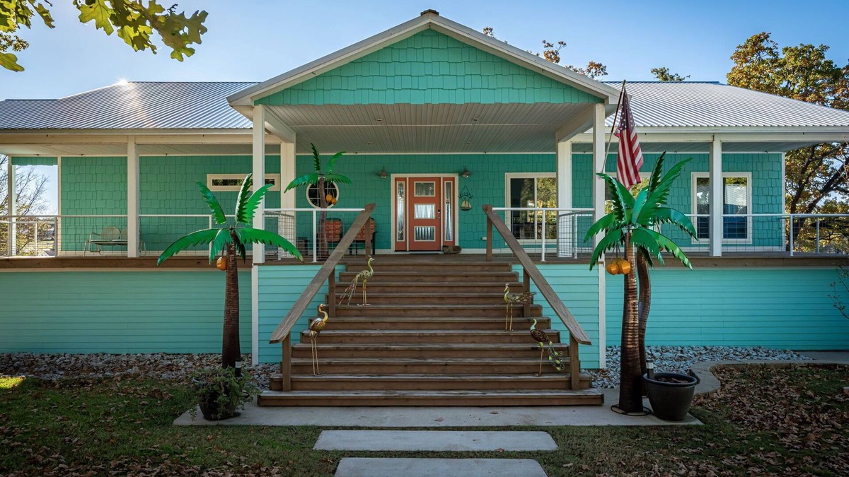 Mead House | 4Bdrm Insta-worthy Texoma Lake Retreat