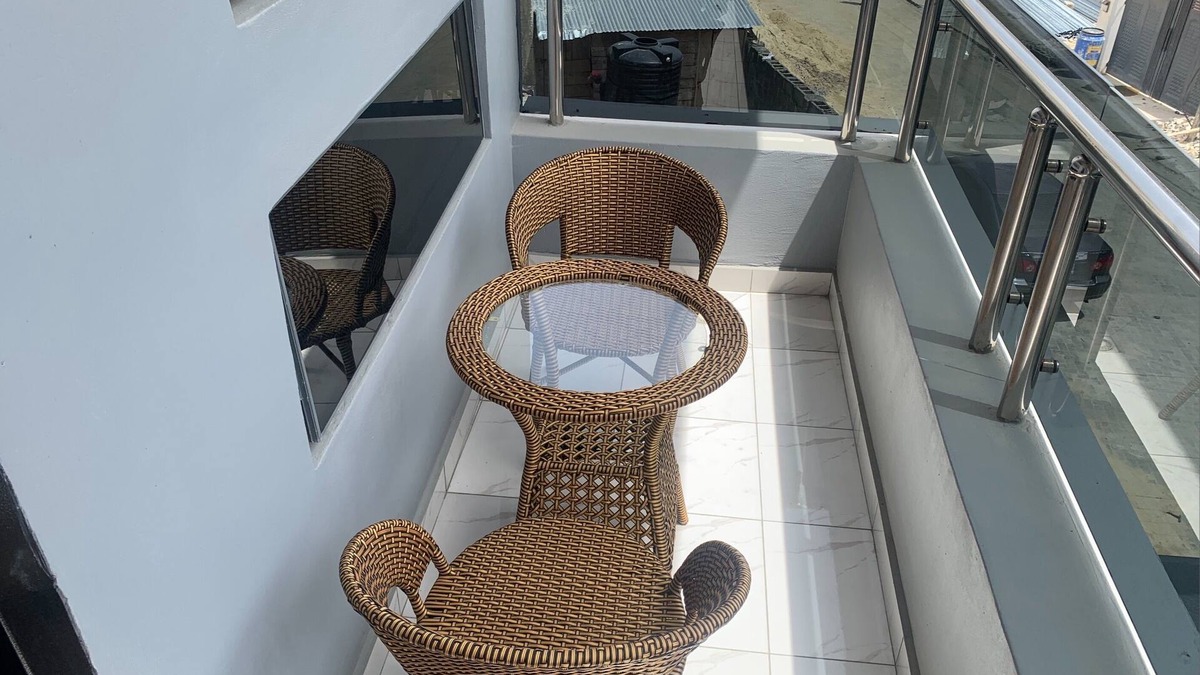 Ofin House | 4bedroom Shortlet, Ologolo Lekki Lagos