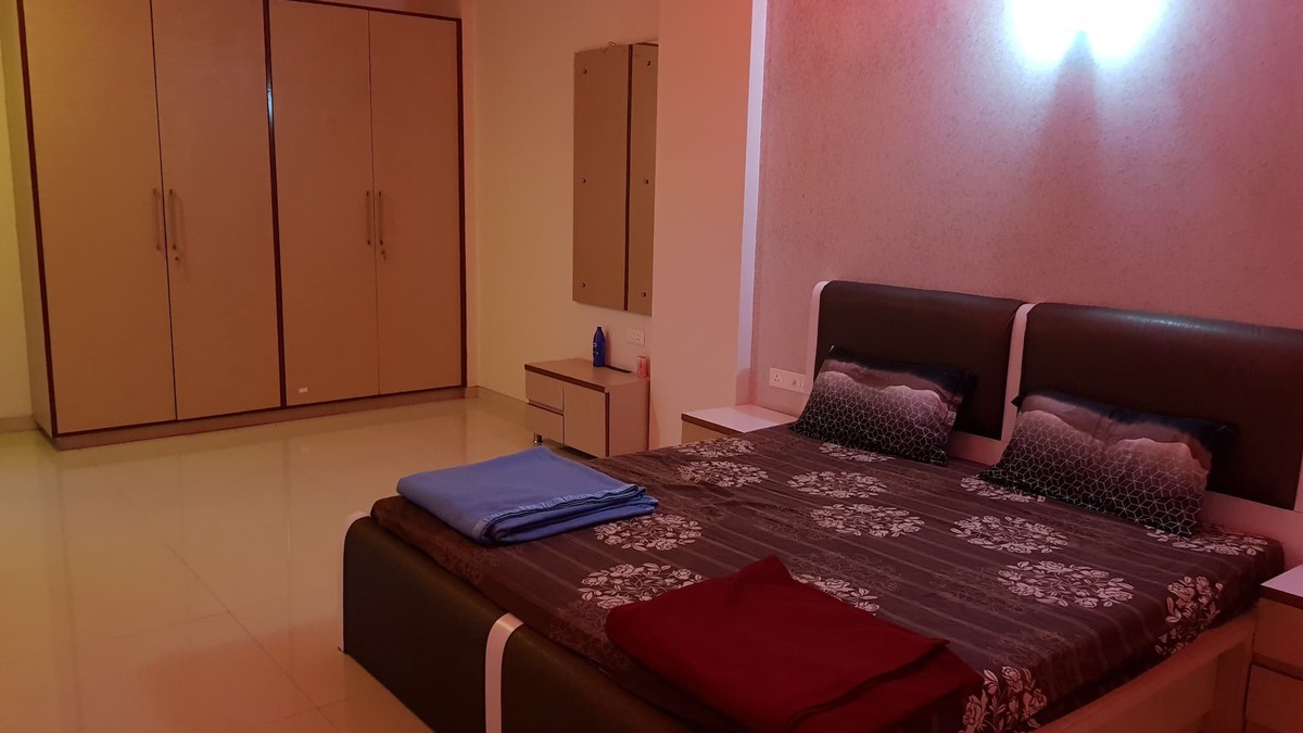 Kadachiwadi Apartment | 4BHK Luxurious Apartments