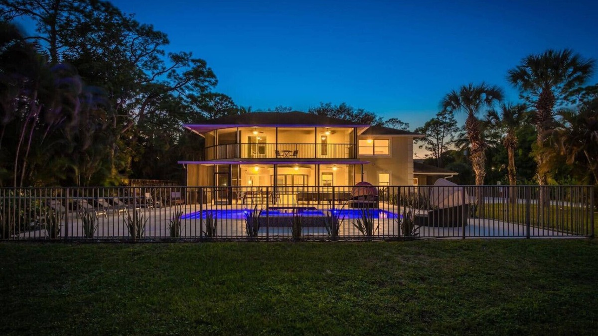High Point House | 4BR 6BD Pool HotTub Atlantic Ave