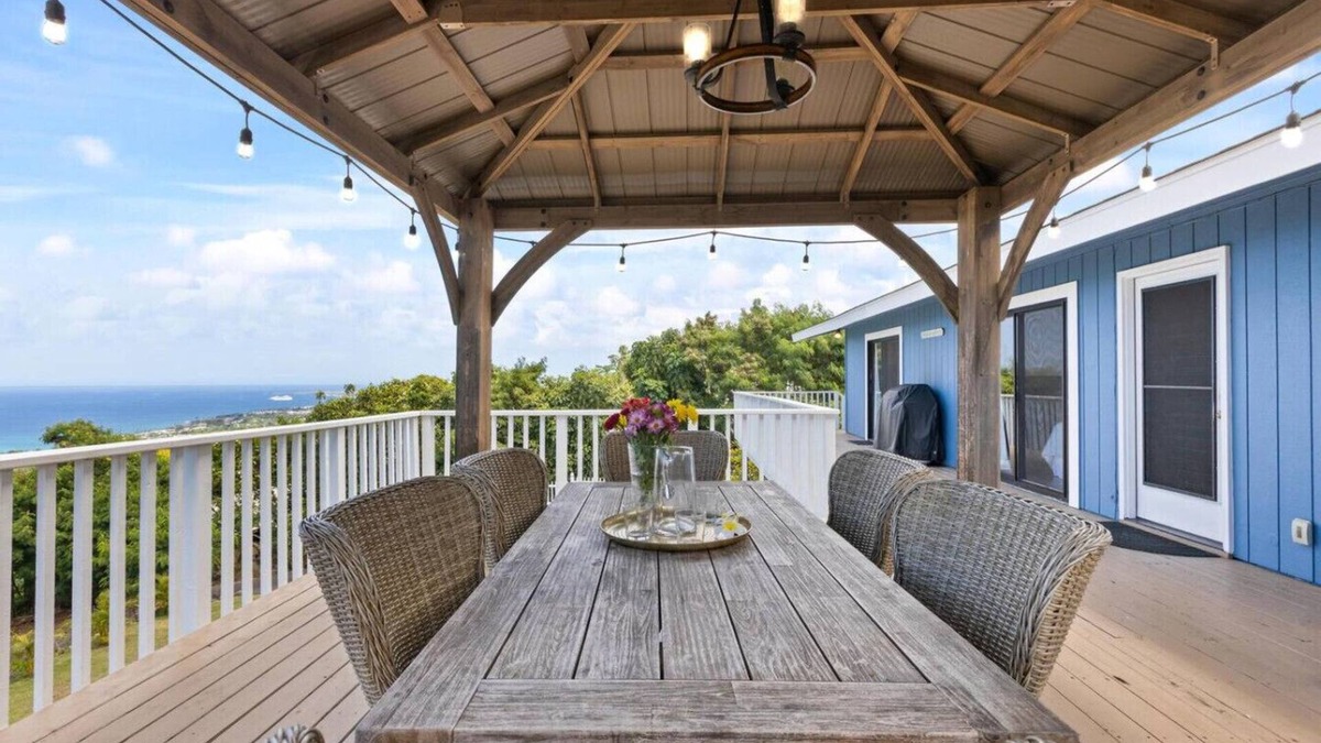 Kahaluu-Keauhou House | 4BR Kona Home with Ocean Views!
