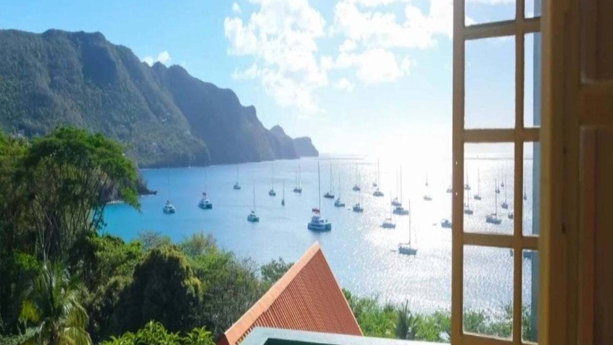 Mount Pleasant Bay Villa | 4BR Overlooking Beach Villa included w/Staff