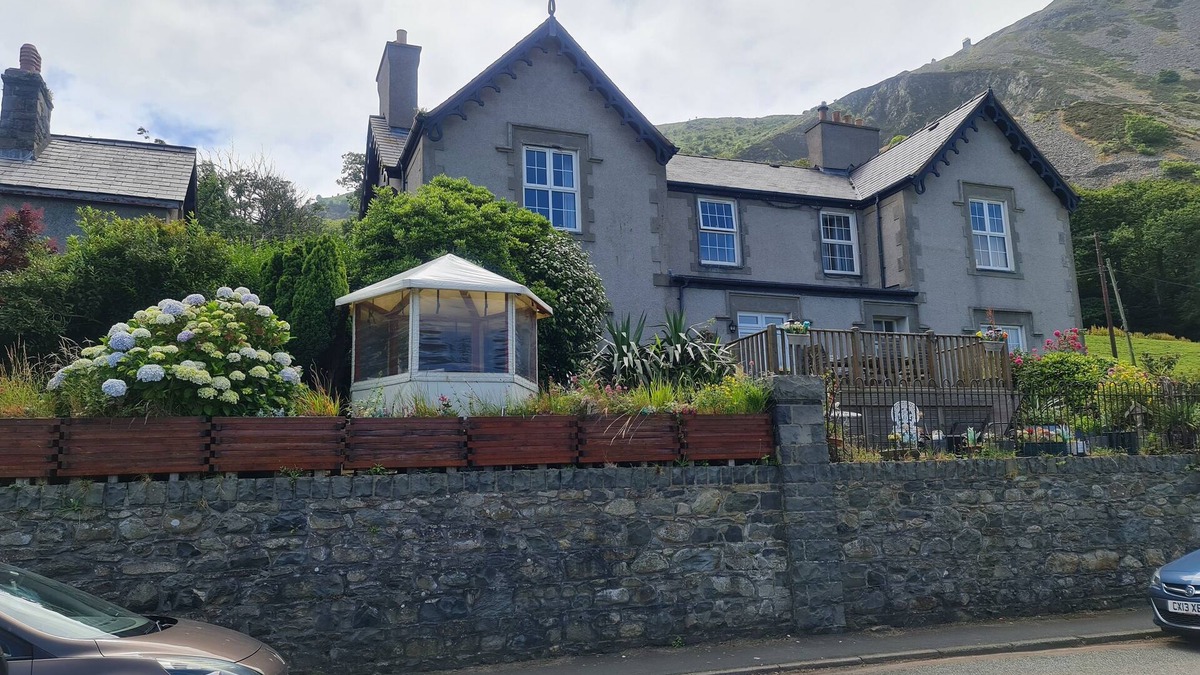 Penmaenmawr House | 4Br Sea View Escape-Near Snowdonia& Coastal Trails