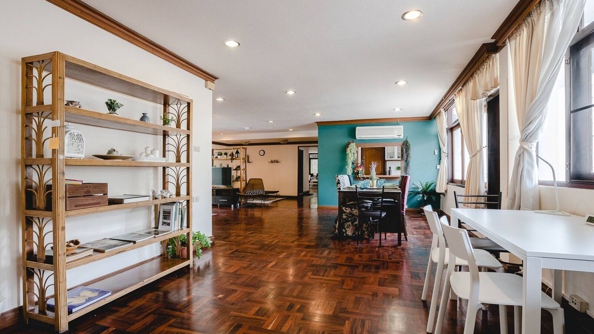 Samsen Nai Apartment | 4BRs,Entire Fl,City Central, 2 mins to BTS Sanampao