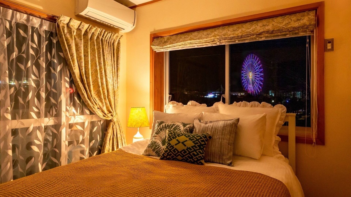 Chatan House | 4LDK Mihama American Village entrance 1 minute wal/Nakagami-gun Okinawa