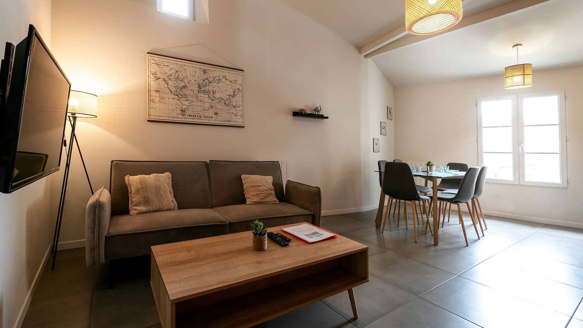 Saint-Martin Apartment | 4th floor - Orange - 2 bedrooms