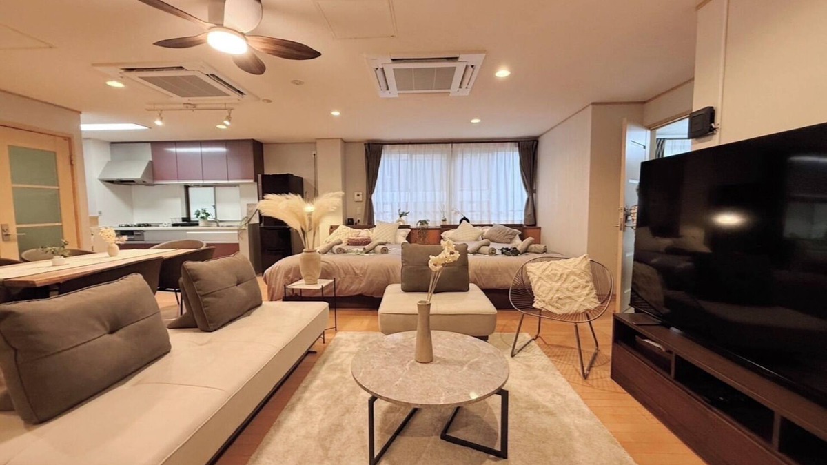 Chuo Ward Apartment | 4th floorBasement for Kansai sightseeing7 minute/Kobe Hyōgo