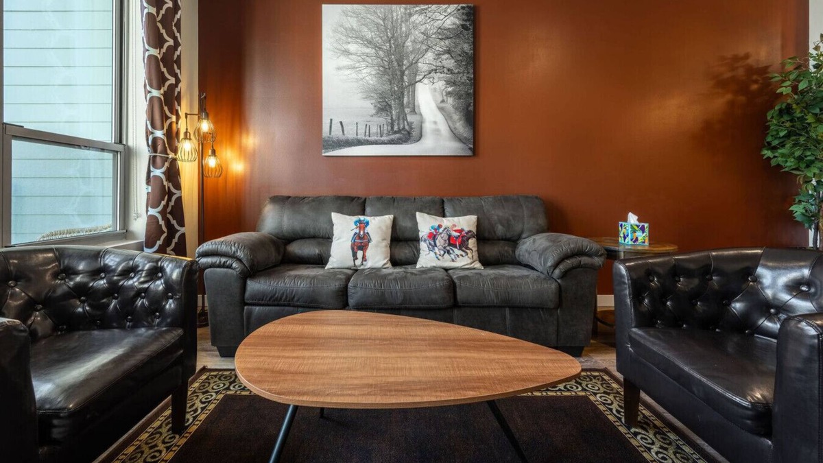 Downtown Louisville Apartment | 4th Street Suites - Serene King Bed Suite