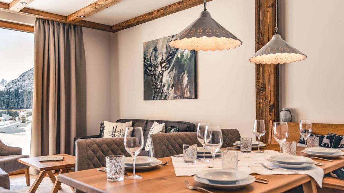 Steeg Apartment | 5-8 person chalet - Lux Alp Chalet