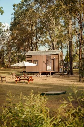 Jimboomba House | 5 Acre Retreat Jimboomba Loft by Tiny Away