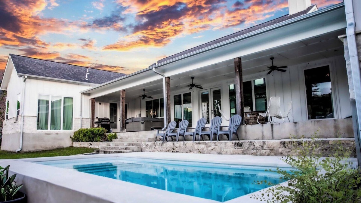 Georgetown House | 5 Acre Retreat w/BRAND NEW POOL! Ideal for Gatherings & Micro Weddings