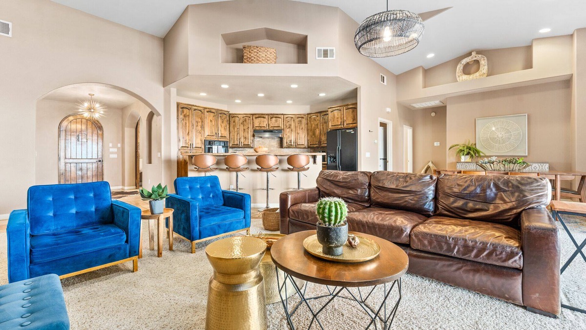 Joshua Tree Highlands House | 5 acres, heated pool & spa, great views near the park!