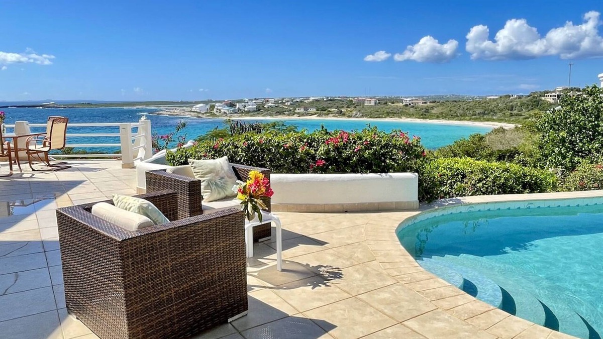 East End Village Villa | 5 BDRM Villa Possibility to rent 1 bdrm or more, rates adjusted on sliding scale