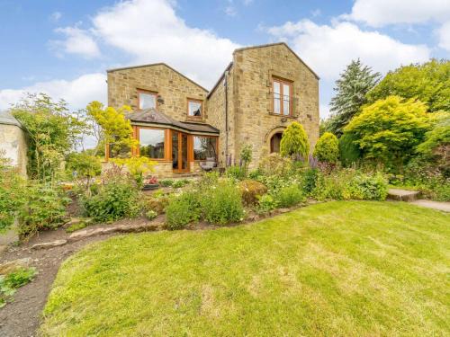 Lanchester House | 5 bed property in Durham 85257