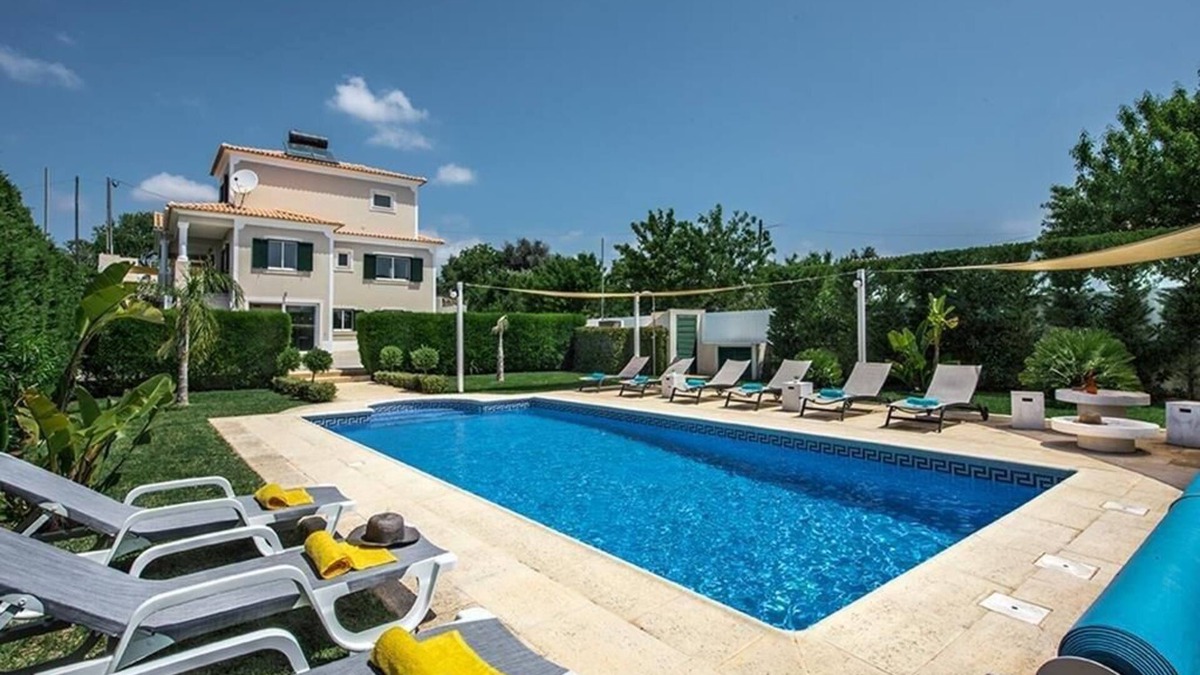 Cerro de Aguia House | 5 Bed Room Villa Albufeira Private Heated Pool