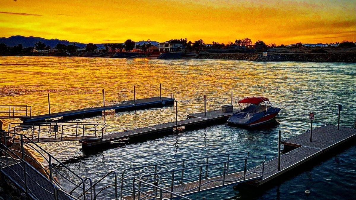 Needles House | 5 Bedroom 6 Bath large waterfront home with dock - Amazing location!