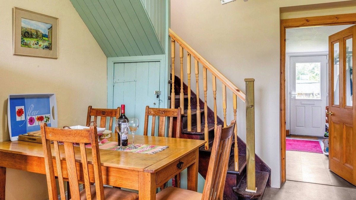 Blackwaterfoot Cottage | 5 bedroom accommodation in Blackwaterfoot