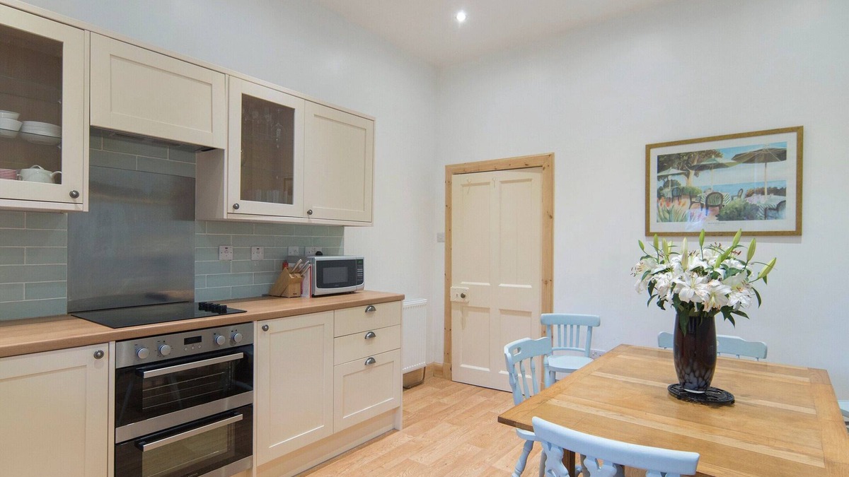 Isle of Luing Cottage | 5 bedroom accommodation in Kilmelford, near Oban