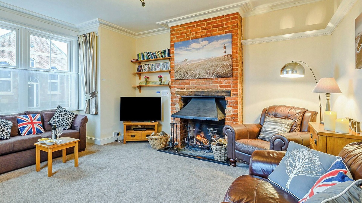 Sea Palling Cottage | 5 bedroom accommodation in Sea Palling