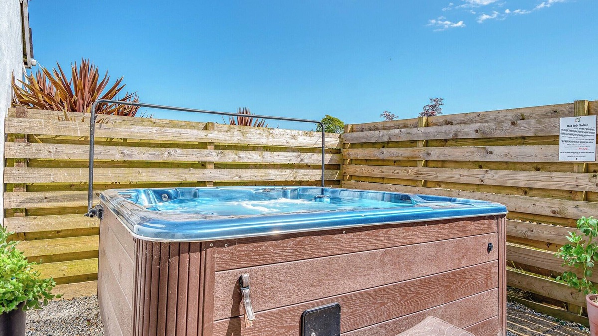 Grampound Cottage | 5 bedroom accommodation in St Austell
